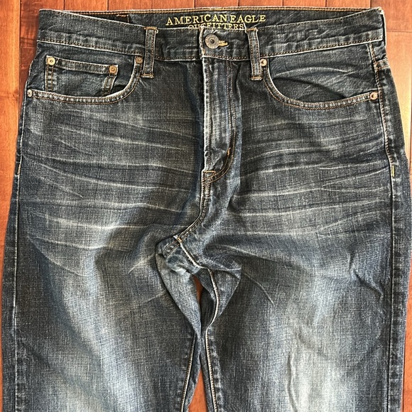 American Eagle Outfitters Men’s Dark Blue Relaxed Straight Jeans Size 33/34 - Picture 2 of 6